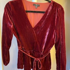 Crossover velvet peplum top